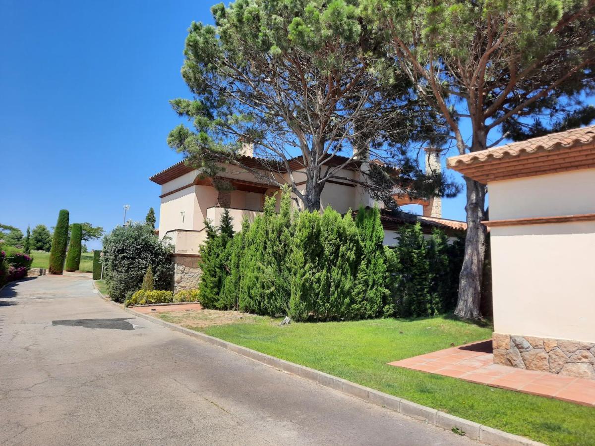 Apartamento Vistas Golf Bonmont Bonmont Terres Noves Buitenkant foto