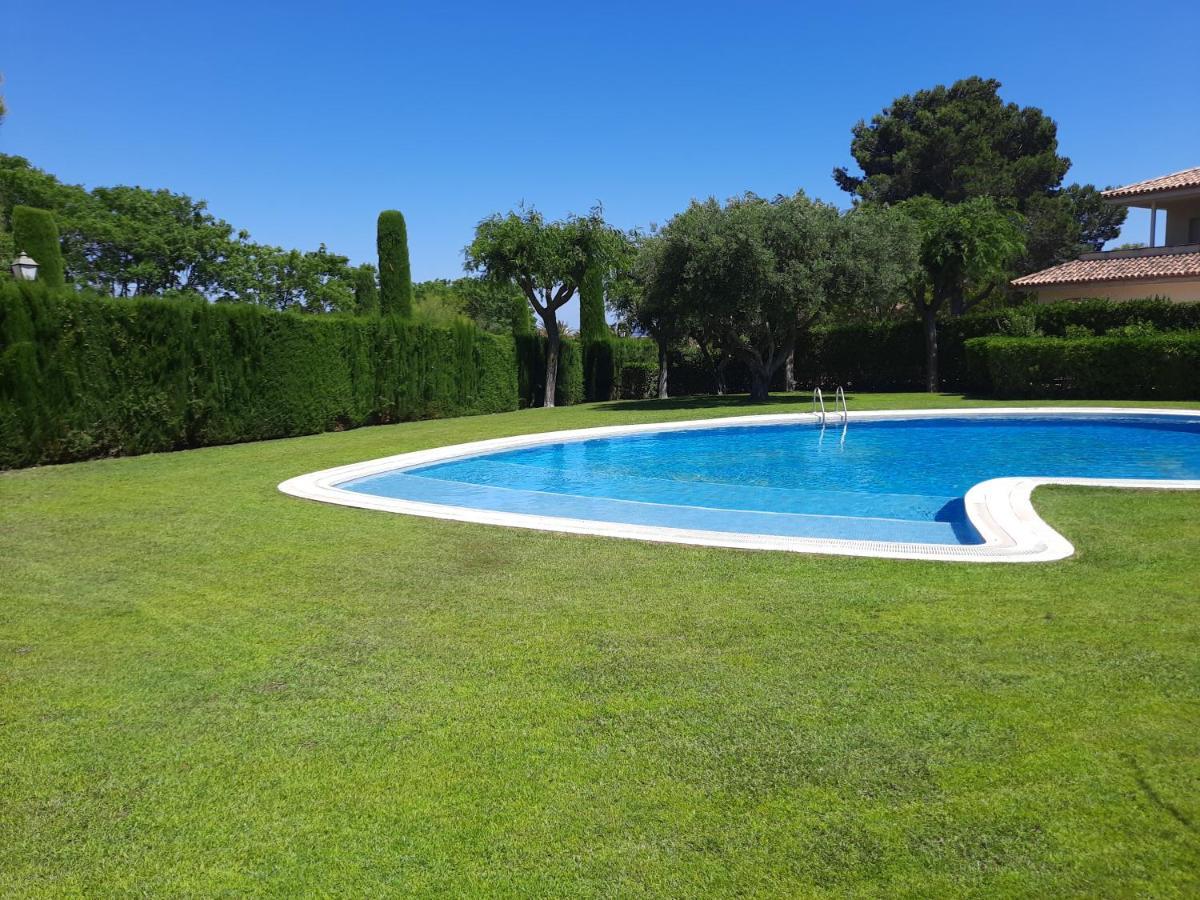 Apartamento Vistas Golf Bonmont Bonmont Terres Noves Buitenkant foto