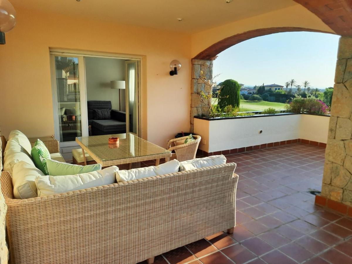 Apartamento Vistas Golf Bonmont Bonmont Terres Noves Buitenkant foto